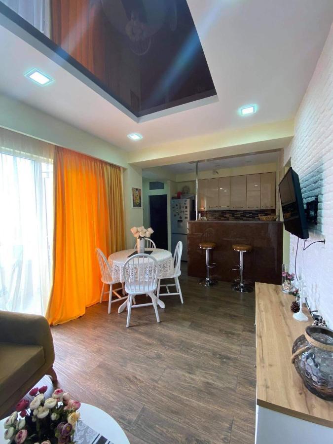 Apartament Victoria Apartment Tbilisi ภายนอก รูปภาพ